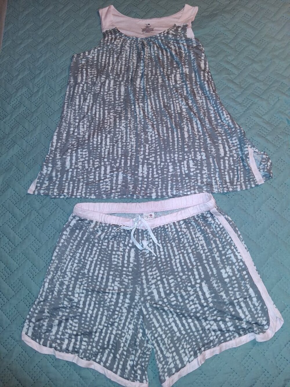 NEW! Sleep Tank & Shorts-size M